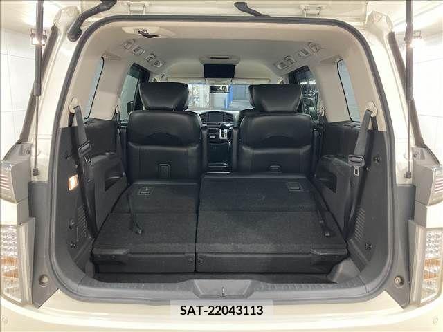 Nissan ELGRAND 2015-06 205653-13