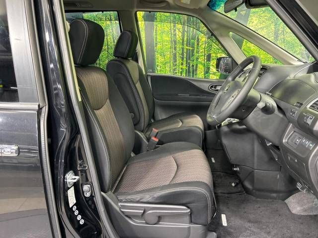 Nissan SERENA 2014-12 27137-8