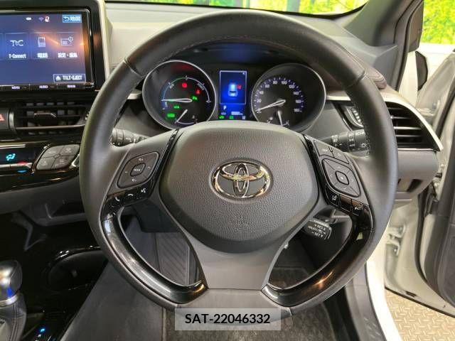 Toyota C-HR 2017-02 264076-11