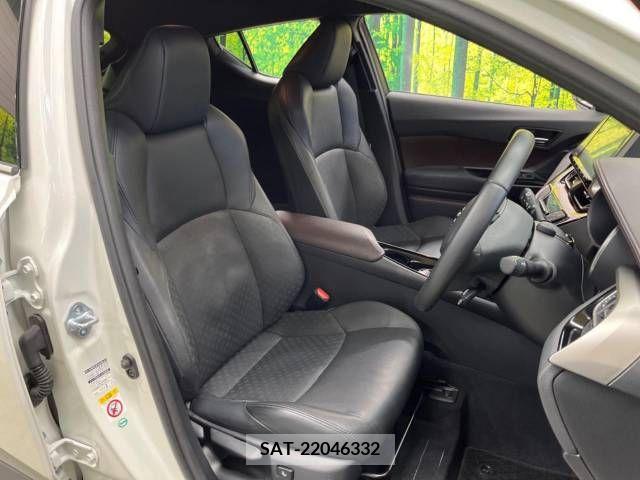 Toyota C-HR 2017-02 264076-8