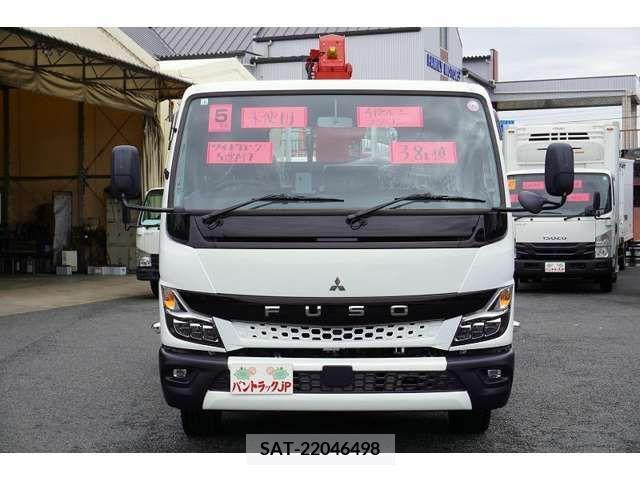 Mitsubishi CANTER 2023-06 228064-1