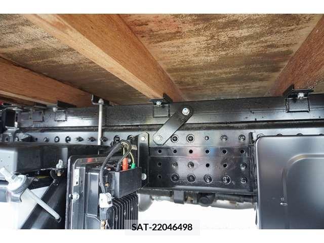 Mitsubishi CANTER 2023-06 228064-10