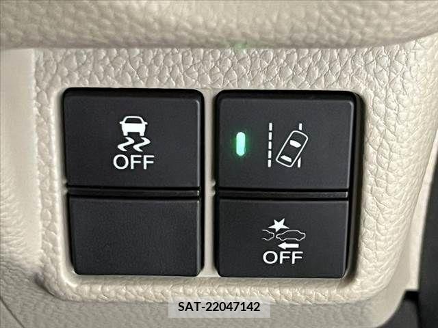 Honda N BOX 2018-02 279442-3
