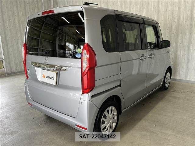 Honda N BOX 2018-02 279442-13