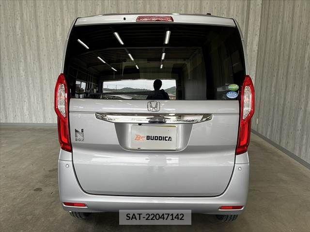 Honda N BOX 2018-02 279442-12