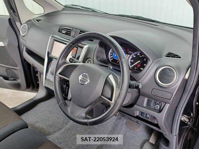 Nissan DAYZ 2015-07 266590-10