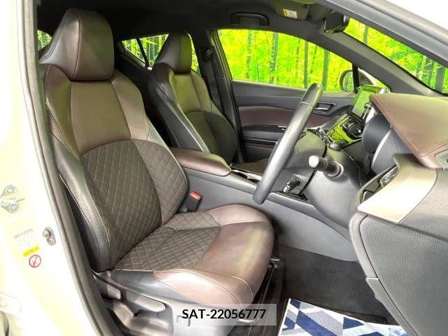 Toyota C-HR 2018-07 264070-8