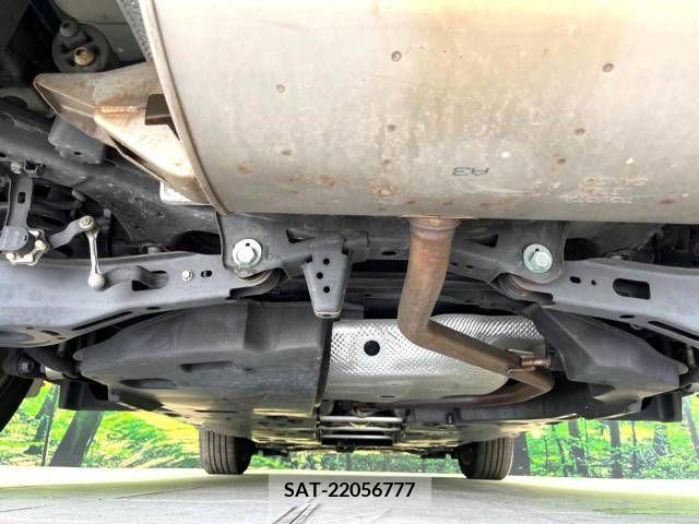 Toyota C-HR 2018-07 264070-19