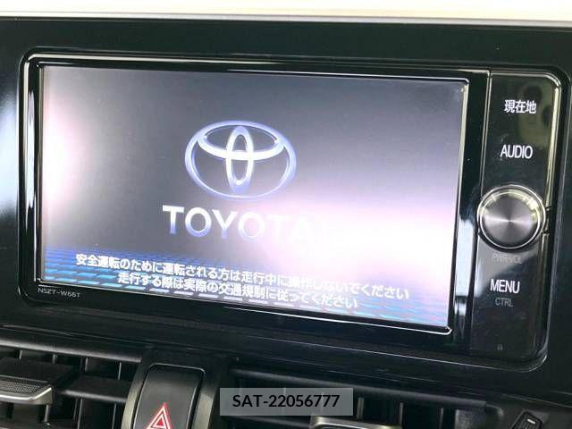 Toyota C-HR 2018-07 264070-3