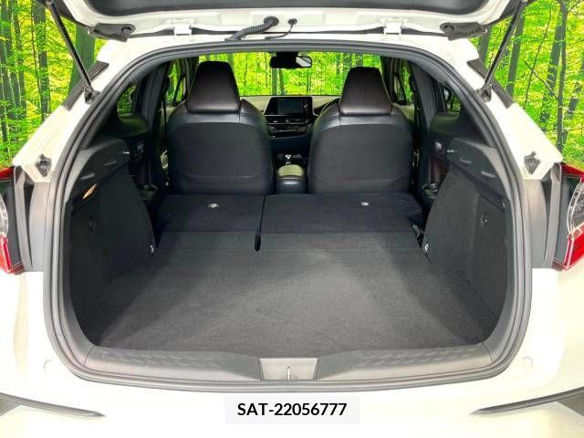 Toyota C-HR 2018-07 264070-10