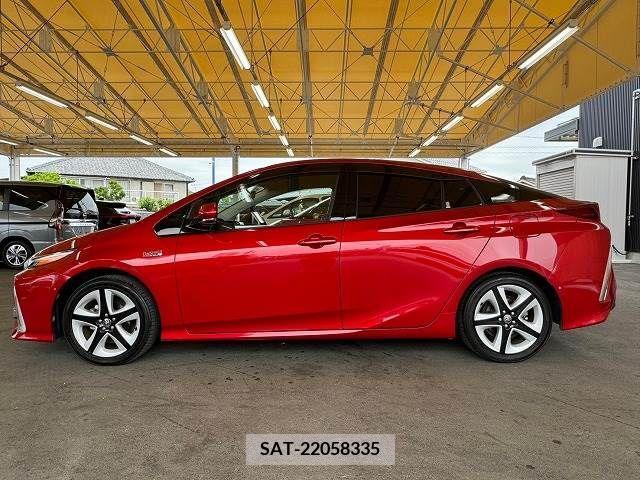 Toyota PRIUS PHV 2017-03 282509-10