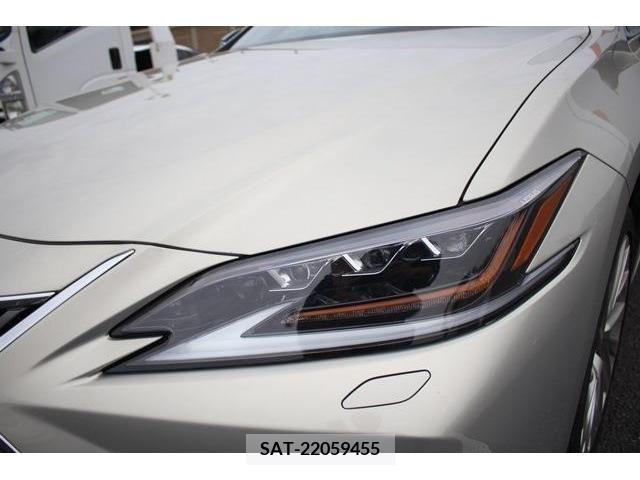 Lexus ES 2019-03 275246-8