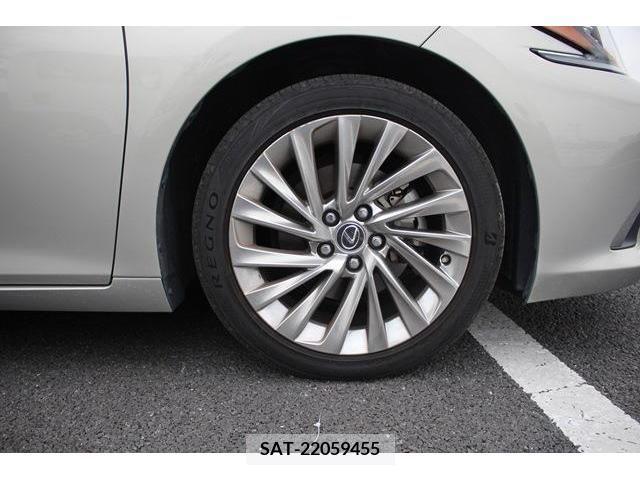 Lexus ES 2019-03 275246-7