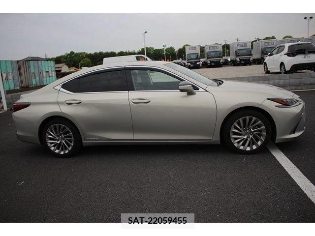 Lexus ES 2019-03 275246-6