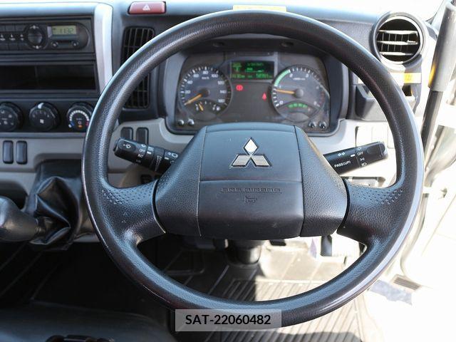 Mitsubishi CANTER 2017-11 238074-21