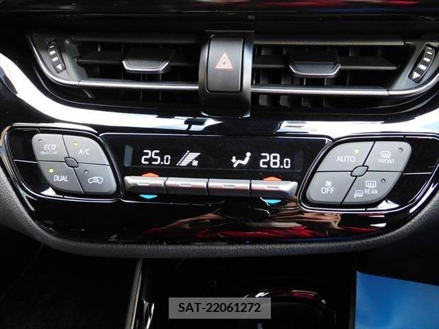 Toyota C-HR 2020-04 212407-20
