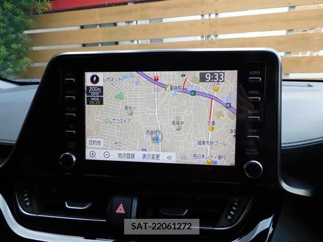 Toyota C-HR 2020-04 212407-17
