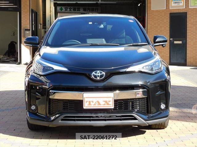 Toyota C-HR 2020-04 212407-2