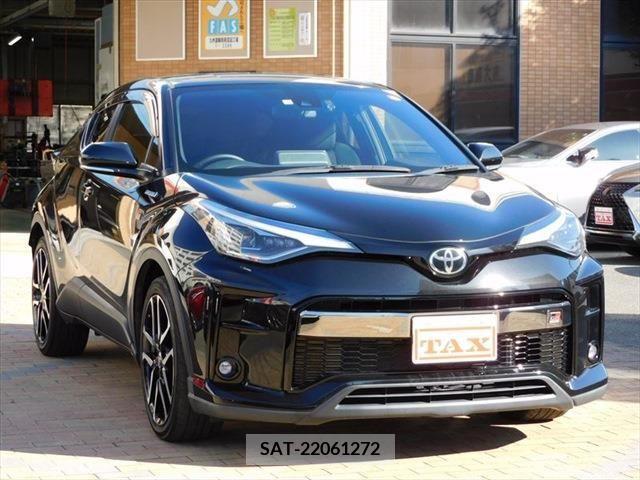 Toyota C-HR 2020-04 212407-1