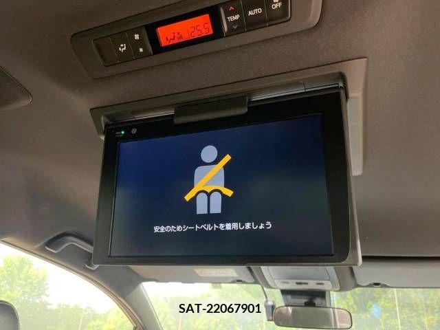 Toyota NOAH 2018-11 207226-3