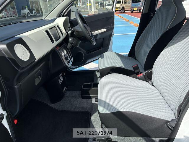 Suzuki ALTO 2016-03 233701-16