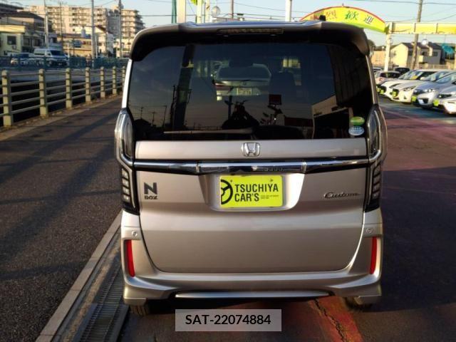 Honda N BOX CUSTOM 2017-10 251773-10