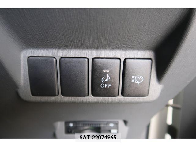 Toyota PRIUS ALPHA 2014-03 209549-13