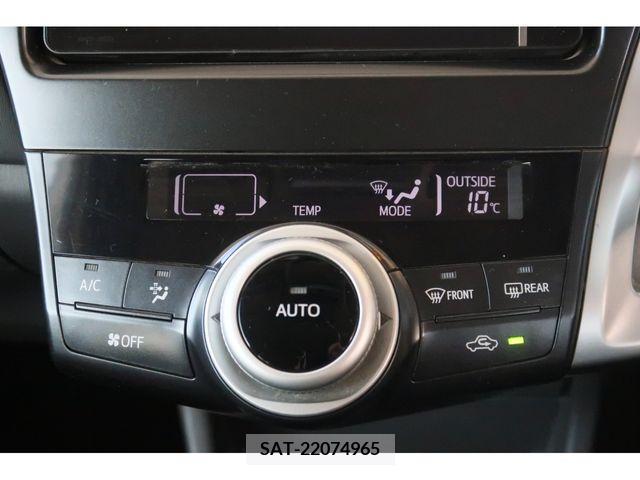 Toyota PRIUS ALPHA 2014-03 209549-15