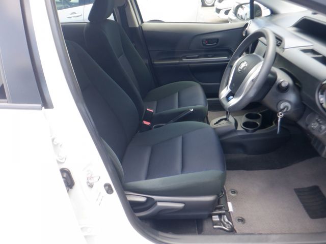 Toyota AQUA 2016-09 9434-10
