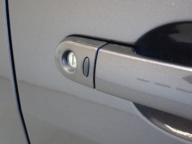 Nissan TIIDA 2009-02 186917-10