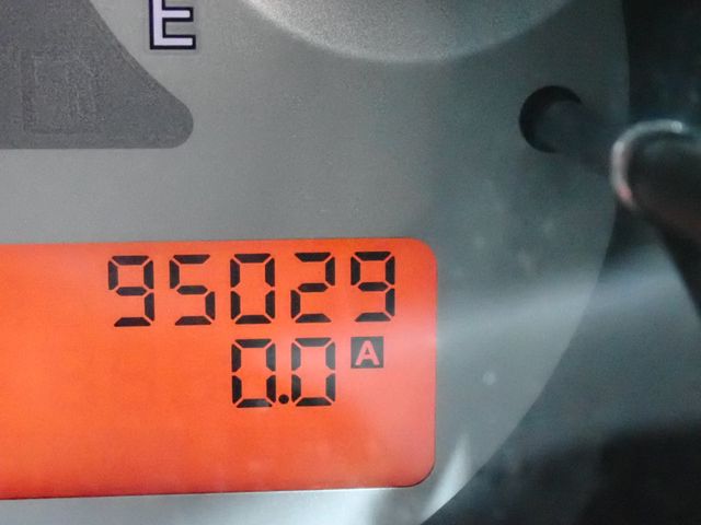 Nissan TIIDA 2009-02 186917-17