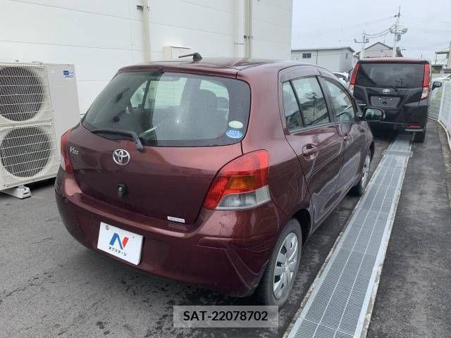 Toyota VITZ 2010-08 386626-6