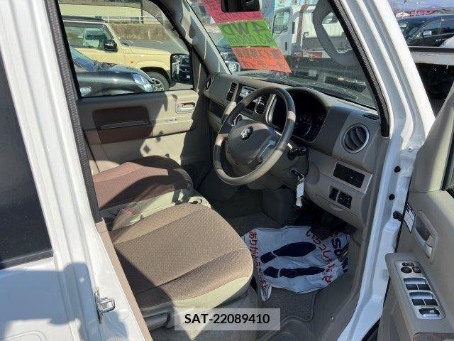 Suzuki EVERY WAGON 2014-04 235332-2