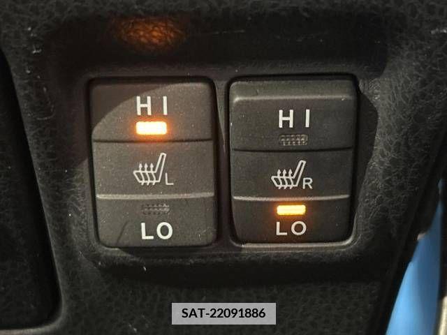 Toyota ESQUIRE 2015-06 375329-6