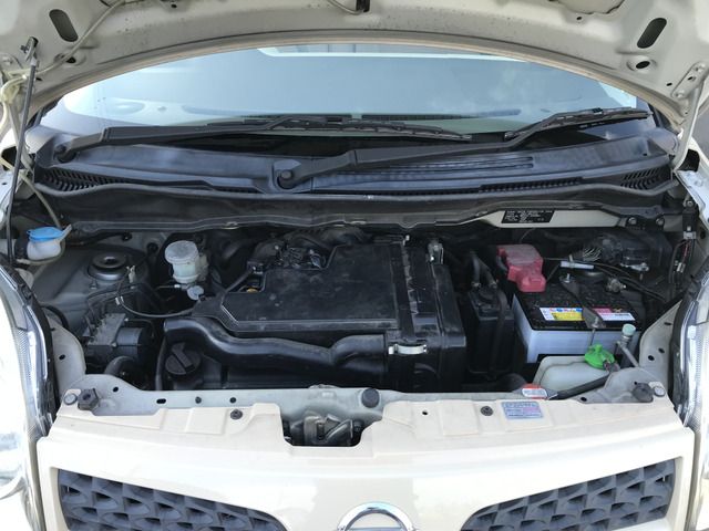 Nissan MOCO 2010-02 114-18