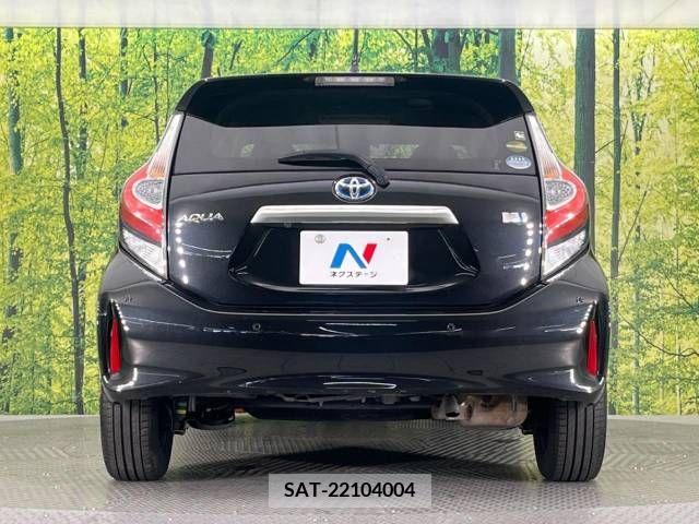 Toyota AQUA 2018-12 356235-15