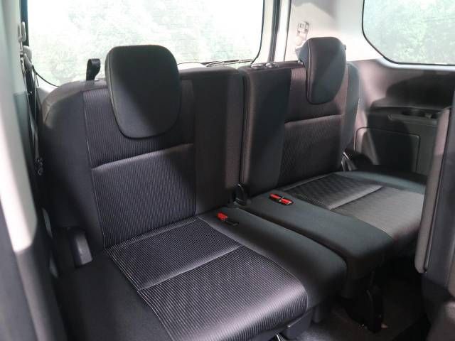 Nissan SERENA 2017-08 184405-11