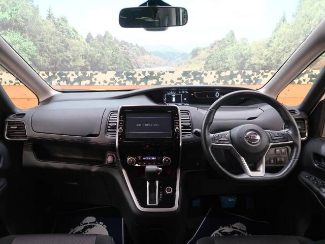 Nissan SERENA 2017-08 184405-1