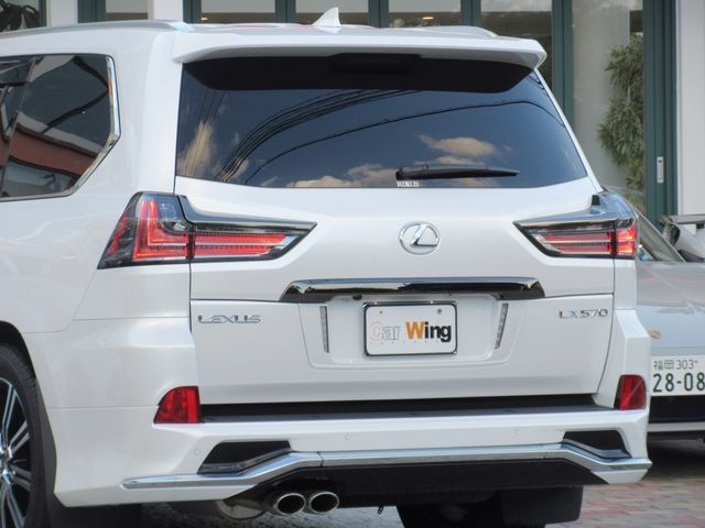 Lexus LX 2021-06 1836-12