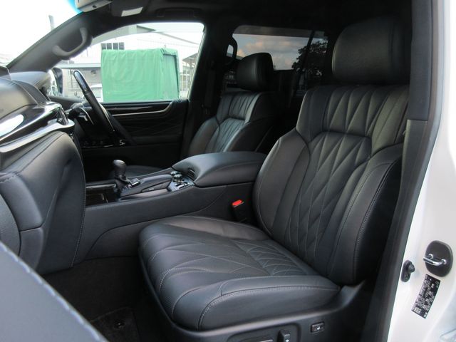 Lexus LX 2021-06 1836-15