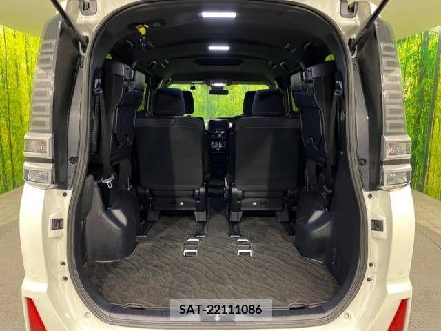 Toyota VOXY 2020-06 288905-11