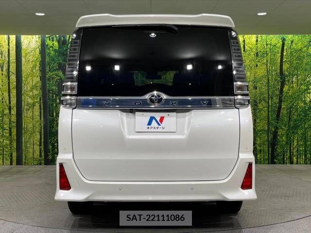 Toyota VOXY 2020-06 288905-16