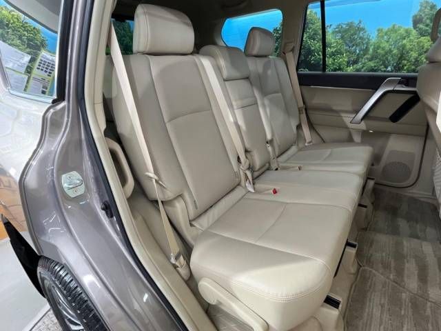 Toyota PRADO 2020-12 194815-8