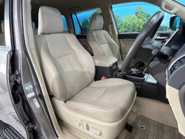 Toyota PRADO 2020-12 194815-7