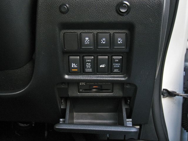 Nissan ELGRAND 2017-10 2997-16