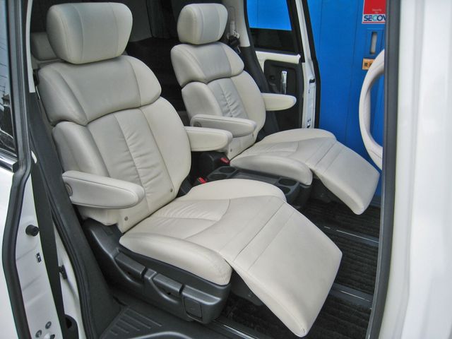 Nissan ELGRAND 2017-10 2997-26