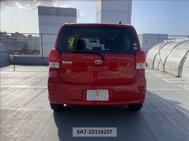 Toyota PORTE 2013-07 281609-5
