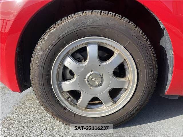 Toyota PORTE 2013-07 281609-16