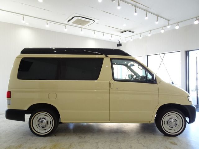 Mazda BONGO FRIENDEE 2000-06 853-2