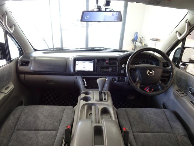 Mazda BONGO FRIENDEE 2000-06 853-6